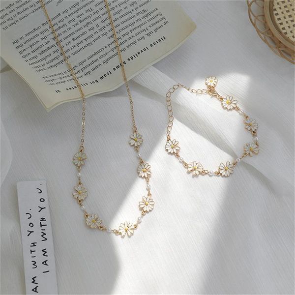 pendant necklaces metal flower necklace bracelet joker retro long sweater chain fashion personality sweet romantic women jewelry gift access, Silver
pendant necklaces metal flower necklace bracelet joker retro long sweater chain fashion personality sweet romantic women jewelry gift access, Silver