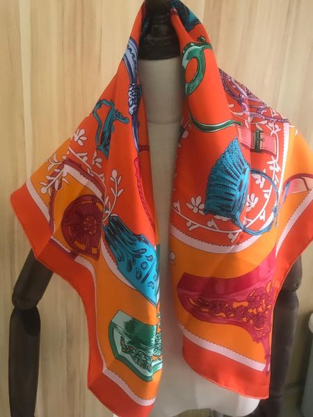 scarves 2021 arrival spring autumn classic 100% pure silk scarf twill hand made roll 90*90 cm shawl wrap for women lady, Blue;gray
scarves 2021 arrival spring autumn classic 100% pure silk scarf twill hand made roll 90*90 cm shawl wrap for women lady, Blue;gray