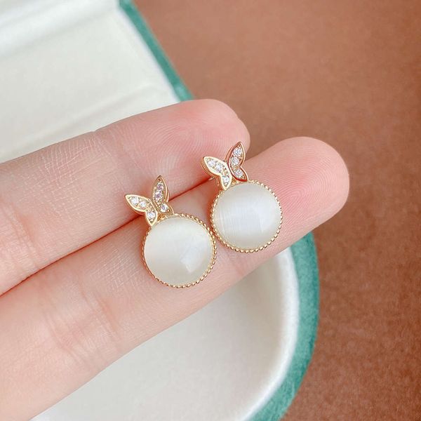 butterfly cat's eye stone s925 silver needle simple korean version dongdamen fashion earrings new 2021, Black
butterfly cat's eye stone s925 silver needle simple korean version dongdamen fashion earrings new 2021, Black