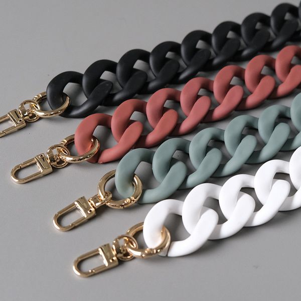 fashion thick chains matte big strap solid color acrylic chain for womenbags big handle shoulder crossbody straps bag decoration
fashion thick chains matte big strap solid color acrylic chain for womenbags big handle shoulder crossbody straps bag decoration