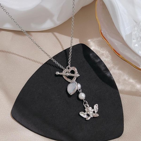 pendant necklaces punk vintage hip hop love for women metal geometric necklace 2021 female fashion jewelry gifts, Silver
pendant necklaces punk vintage hip hop love for women metal geometric necklace 2021 female fashion jewelry gifts, Silver