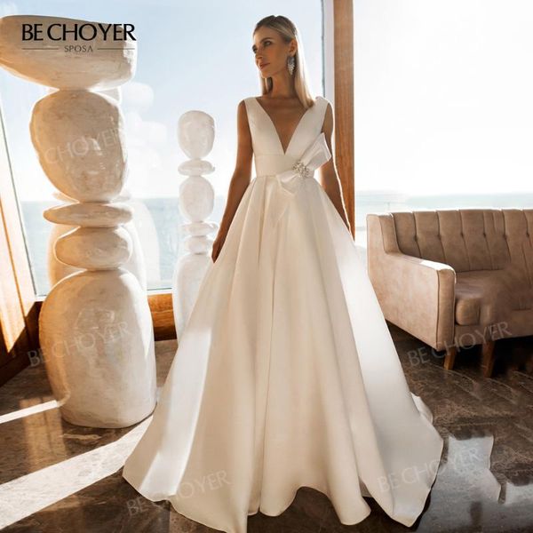 other wedding dresses vintage crystal bow dress v-neck sleeveless satin a-line bride gown princess court train bechoyer ak01 vestido de noiv, White
other wedding dresses vintage crystal bow dress v-neck sleeveless satin a-line bride gown princess court train bechoyer ak01 vestido de noiv, White