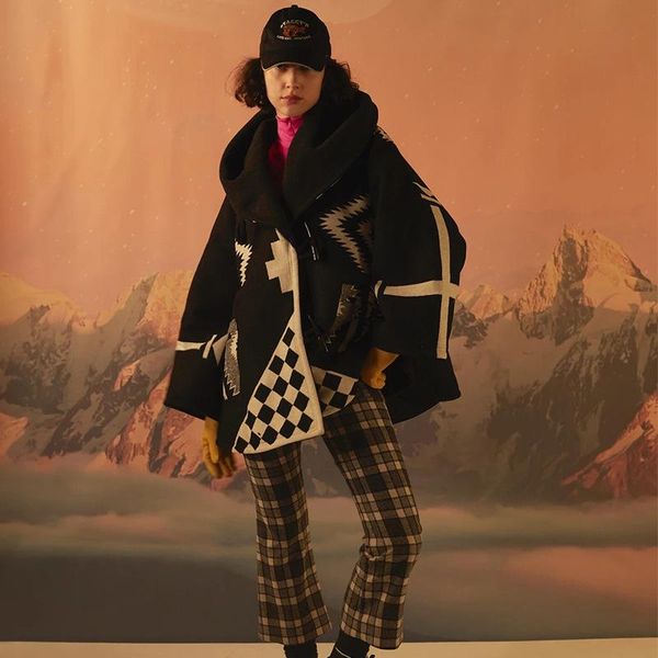 mandylandy button printed woolen overcoat outwear cloak women wool blends autumn and winter hooded jacket long-sleeved horn women's, Black
mandylandy button printed woolen overcoat outwear cloak women wool blends autumn and winter hooded jacket long-sleeved horn women's, Black