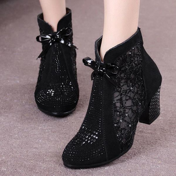 boots 2021 suede leather middle heel short women's hollow mesh thick cool single boot shoes, Black
boots 2021 suede leather middle heel short women's hollow mesh thick cool single boot shoes, Black