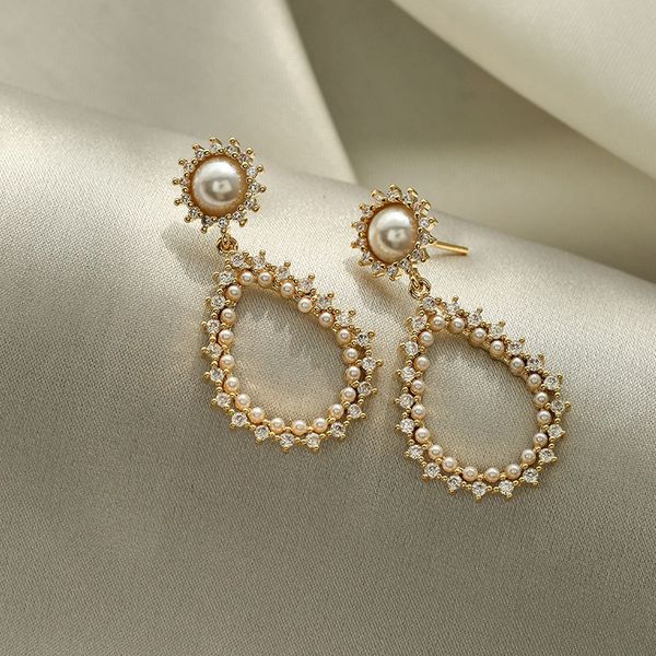special offer 70% off luxury jewelry dongdamen personality elegant net red simple new fashion temperament earrings lovely student small earr, Golden;silver
special offer 70% off luxury jewelry dongdamen personality elegant net red simple new fashion temperament earrings lovely student small earr, Golden;silver