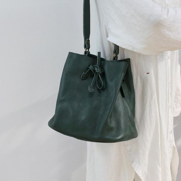 evening bags 2021 barrel bag suction layer cowhide women's soft leather handbag personalized leisure shoulder
evening bags 2021 barrel bag suction layer cowhide women's soft leather handbag personalized leisure shoulder