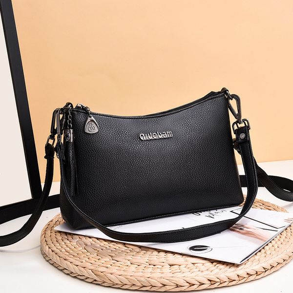 handbag bag 2021 lady's litchi pattern simple middle-aged and old mother's mother-in-law's hand, Black;red
handbag bag 2021 lady's litchi pattern simple middle-aged and old mother's mother-in-law's hand, Black;red