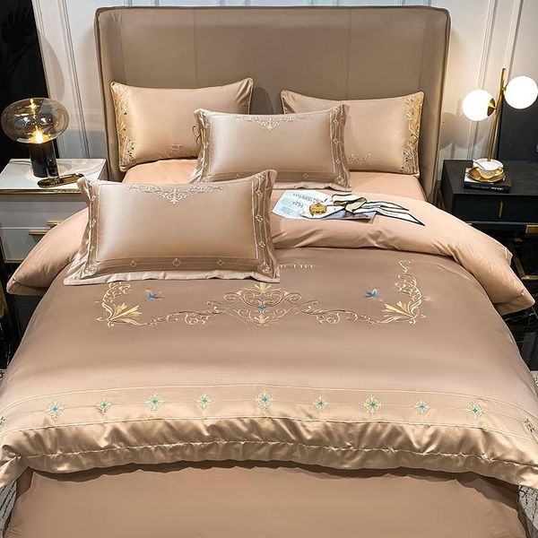 bedding sets luxury champagne gold set crown temperament duvet cover washed silk/long-staple cotton sheet 1.5/2.0m home textile
bedding sets luxury champagne gold set crown temperament duvet cover washed silk/long-staple cotton sheet 1.5/2.0m home textile