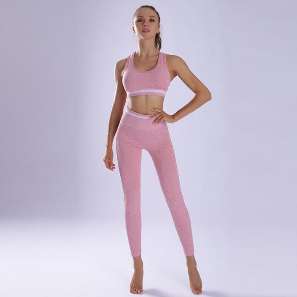 yoga suit workout clothes for women sport set seamless gym clothing hip lifting fitness pants leopard bra high elastic outfits, White;red
yoga suit workout clothes for women sport set seamless gym clothing hip lifting fitness pants leopard bra high elastic outfits, White;red