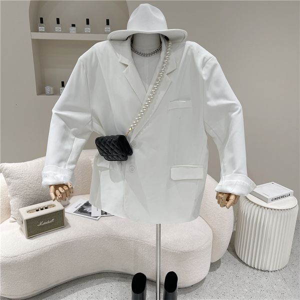 dress female spring summer 2021 niche fashion design temper lapel release two suit button, Black;gray
dress female spring summer 2021 niche fashion design temper lapel release two suit button, Black;gray