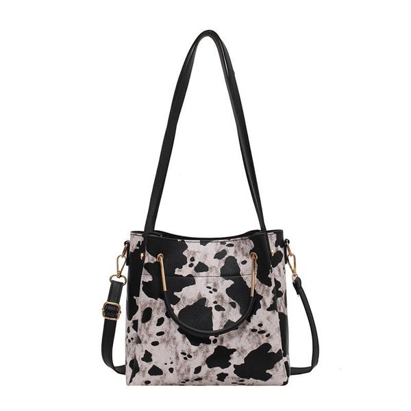 evening bags fashion vintage printing design shoulder for women zebra stripes large capacity crossbody handbag female tote b363
evening bags fashion vintage printing design shoulder for women zebra stripes large capacity crossbody handbag female tote b363