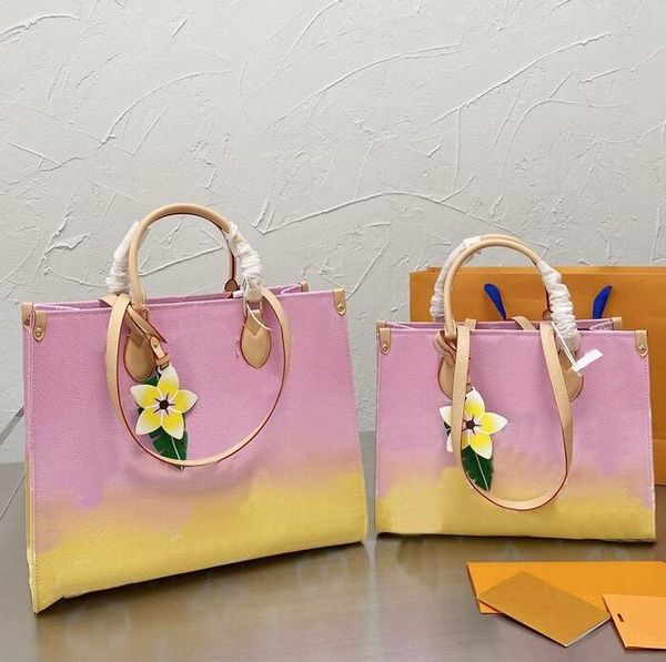 handbag women luxurys designers bags 2021 crossbody bag summer gradient color onthego large capa purse zhouzhoubao123
handbag women luxurys designers bags 2021 crossbody bag summer gradient color onthego large capa purse zhouzhoubao123