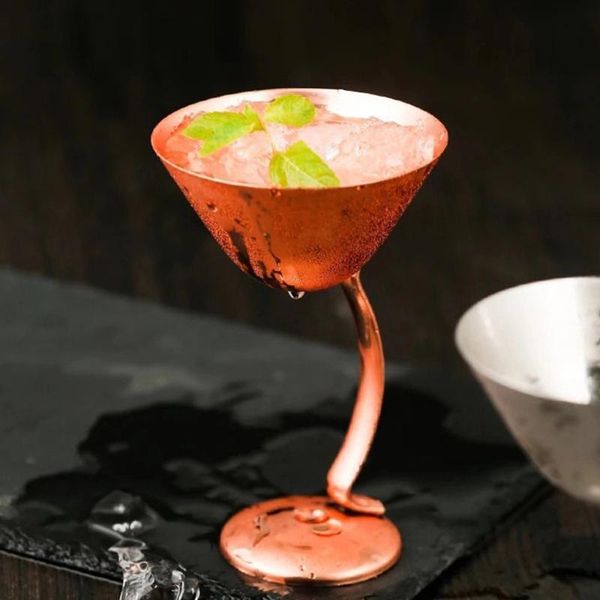 wine glasses original 304 stainless steel single-layer curved handle cocktail glass bright copper-plated rose golden dropship
wine glasses original 304 stainless steel single-layer curved handle cocktail glass bright copper-plated rose golden dropship