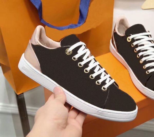 lady flat casual shoes women embroidery travel leather lace-up sneaker letters woman 100% cowhide fashion
lady flat casual shoes women embroidery travel leather lace-up sneaker letters woman 100% cowhide fashion