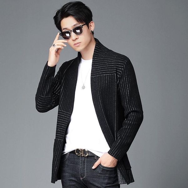 men's sweaters men 2022 spring autumn fashion loose cardigan outwear v-neck striped knitted coats male casual sweater jackets w891, White;black
men's sweaters men 2022 spring autumn fashion loose cardigan outwear v-neck striped knitted coats male casual sweater jackets w891, White;black