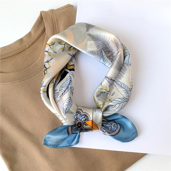 scarves 2021 100% silk scarf hairband small square women bandana elegant floral neckerchief female foulard, Blue;gray
scarves 2021 100% silk scarf hairband small square women bandana elegant floral neckerchief female foulard, Blue;gray