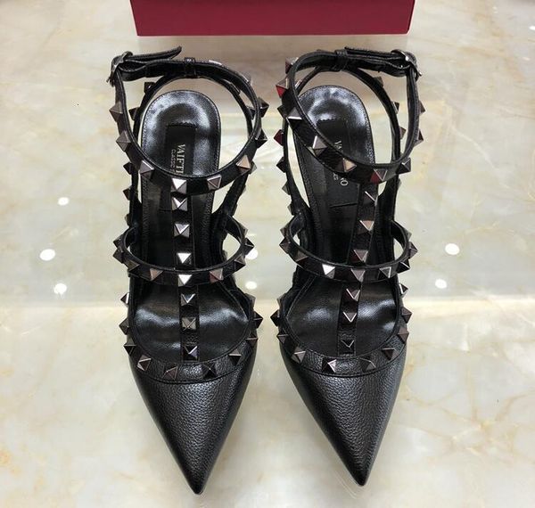 sandals women designer design brand v rivets wedding shoes classics high sandal 10cm thin heel real leather 34-43 clnj, Black
sandals women designer design brand v rivets wedding shoes classics high sandal 10cm thin heel real leather 34-43 clnj, Black