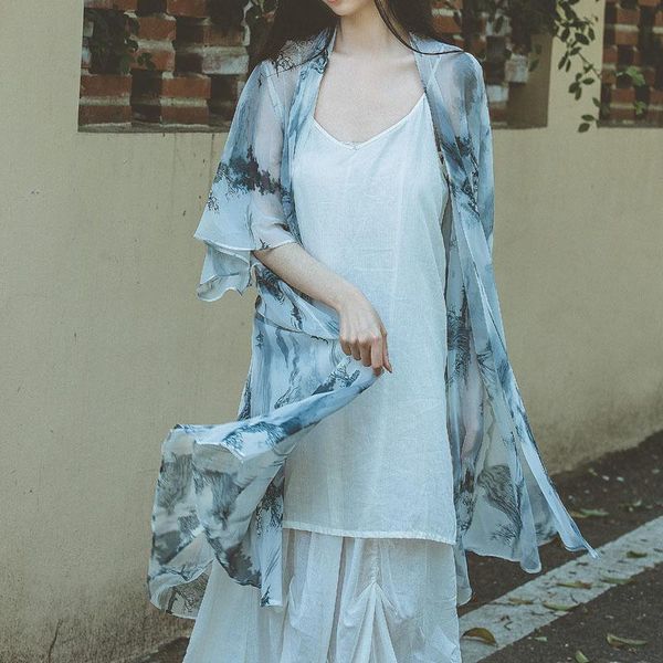 women's trench coats nini wonderland 2021 summer printing loose wide sleeve chiffon thin cardigan women v neck casual irregular coat bi, Tan;black
women's trench coats nini wonderland 2021 summer printing loose wide sleeve chiffon thin cardigan women v neck casual irregular coat bi, Tan;black