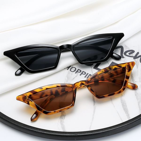 2021 brand designer cat eye sunglasses women retro sunglasses plastic frames women's red lenes shade oculos de sol, Silver
2021 brand designer cat eye sunglasses women retro sunglasses plastic frames women's red lenes shade oculos de sol, Silver