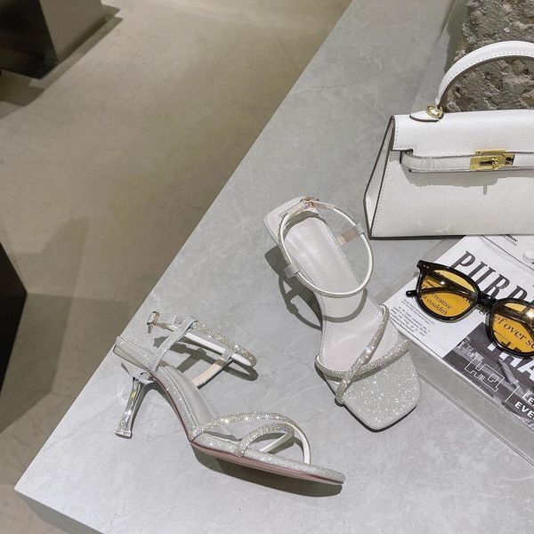 luxury dress shoes sandals 2021 women's spring and mid heel fairy girl black thin heel summer one line buckle high heels
luxury dress shoes sandals 2021 women's spring and mid heel fairy girl black thin heel summer one line buckle high heels