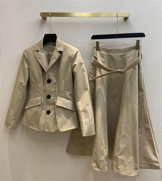 two piece dress autumn winter two-piece sets 202 fashion khaki blazer jacket coats + skirt suit set, White
two piece dress autumn winter two-piece sets 202 fashion khaki blazer jacket coats + skirt suit set, White