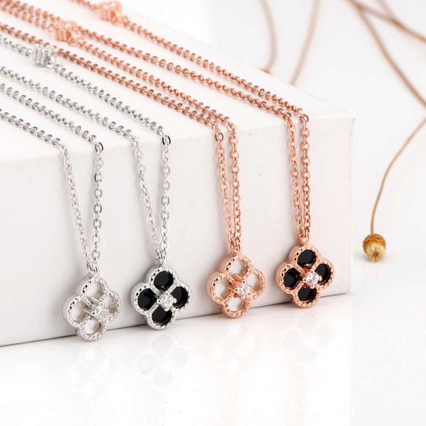 new s925 sterling silver korean lucky clover pendant femininity simple design black agate pendant clavicle chain
new s925 sterling silver korean lucky clover pendant femininity simple design black agate pendant clavicle chain
