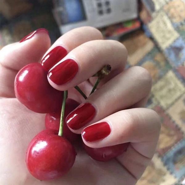 false nails women sweet manicure decorations short red elegnet fake nail tips with glue full cover fashion simple solid color, Red;gold
false nails women sweet manicure decorations short red elegnet fake nail tips with glue full cover fashion simple solid color, Red;gold