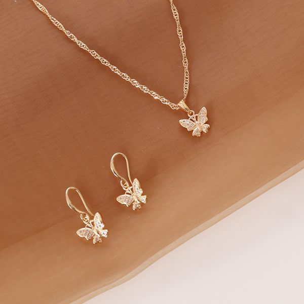 factory wholesale jewelry copper micro inlaid zircon butterfly women's personality creative necklace n755 party gift
factory wholesale jewelry copper micro inlaid zircon butterfly women's personality creative necklace n755 party gift