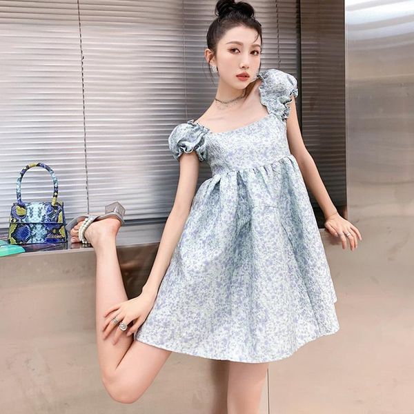 casual dresses korean summer mini lolita dress women cute square collar party jacquard japanese high waist puff sleeve ruffles, Black;gray
casual dresses korean summer mini lolita dress women cute square collar party jacquard japanese high waist puff sleeve ruffles, Black;gray