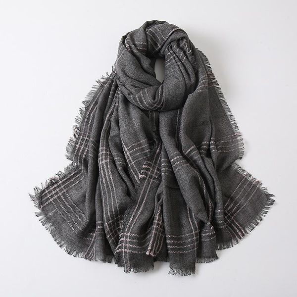 scarves 2021 fashion plaid fringe cashmere shawl scarf women wrap stole thick wram poncho hijab sjaal 180*100cm, Blue;gray
scarves 2021 fashion plaid fringe cashmere shawl scarf women wrap stole thick wram poncho hijab sjaal 180*100cm, Blue;gray