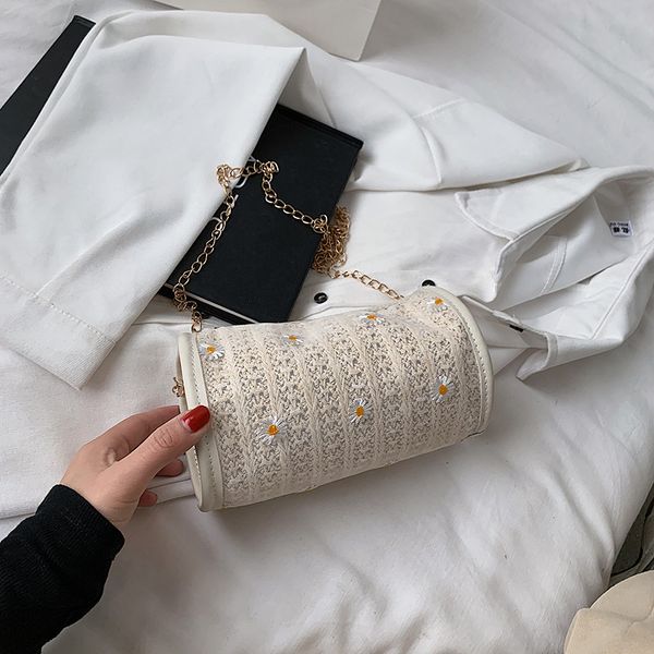 new handbags summer straw embroidered female 2021 fashion korean version trendy single shoulder bag mini cylinder messenger factory direct s
new handbags summer straw embroidered female 2021 fashion korean version trendy single shoulder bag mini cylinder messenger factory direct s