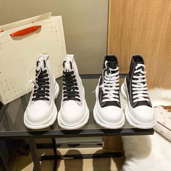 women designer shoes sneakers shoe brands loafers lace up deck canvas sneaker thick broad rubber sole outsole with box, Black
women designer shoes sneakers shoe brands loafers lace up deck canvas sneaker thick broad rubber sole outsole with box, Black