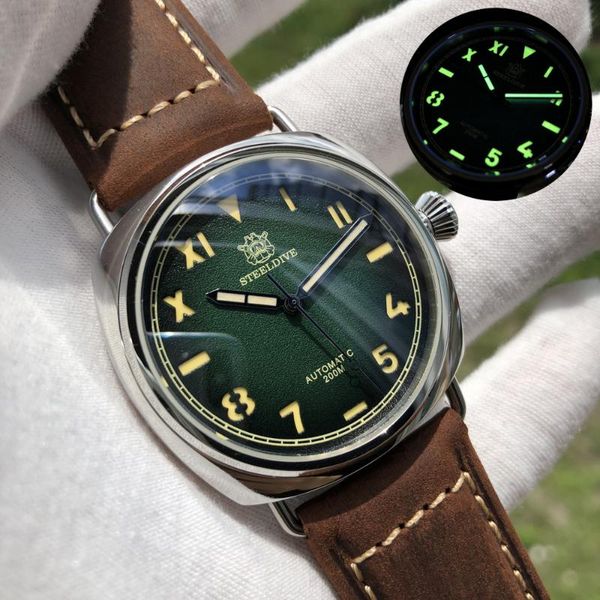 wristwatches steeldive men automatic watch,luxury watches self wind mechanical wristwatch diving 200m waterproof super c3 luminous clock, Slivery;brown
wristwatches steeldive men automatic watch,luxury watches self wind mechanical wristwatch diving 200m waterproof super c3 luminous clock, Slivery;brown