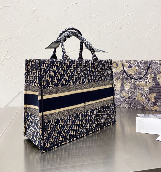 luxury designer cds shopping bag women 41cm large capacity classic letters diior bags
luxury designer cds shopping bag women 41cm large capacity classic letters diior bags