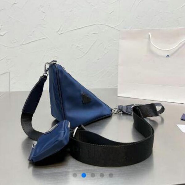 2022 re edition 2pcs/set nylon shoulder bag designer wallet women crossbody bags hobo came purse black baguette package triad clutch come
2022 re edition 2pcs/set nylon shoulder bag designer wallet women crossbody bags hobo came purse black baguette package triad clutch come