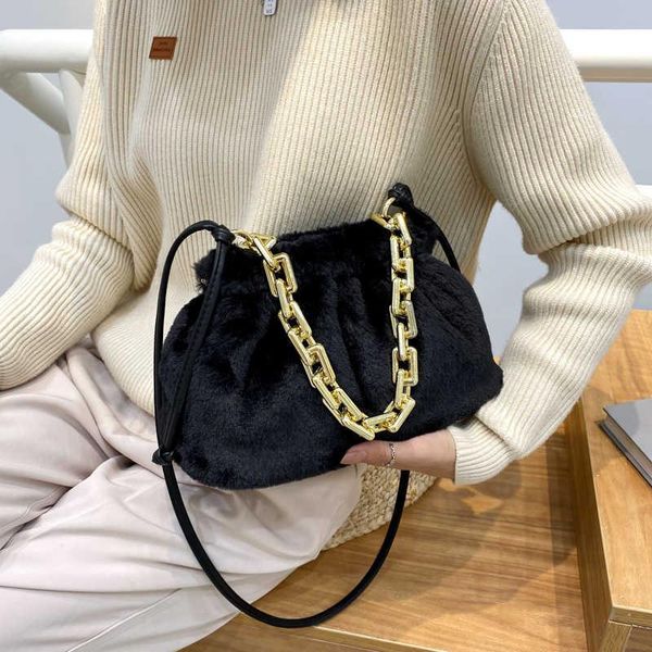 shoulder bags winter stuffed crossbody bag chains designer 2021 in fashion lady purse sac
shoulder bags winter stuffed crossbody bag chains designer 2021 in fashion lady purse sac