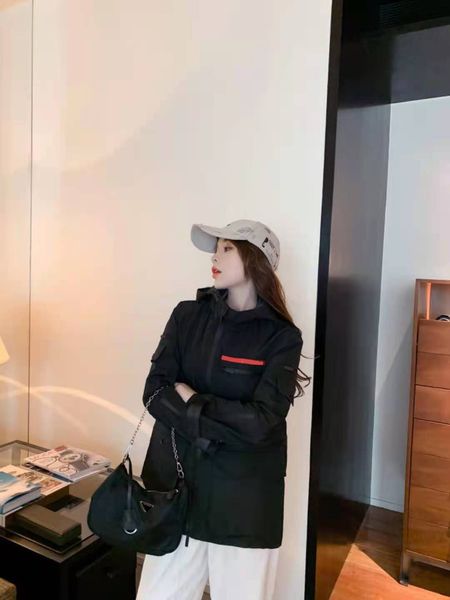 women jackets hooded with letter zippers spring autumn sun protection coat outwears sport jacket windbreaker for lady slim think coats, Black;brown
women jackets hooded with letter zippers spring autumn sun protection coat outwears sport jacket windbreaker for lady slim think coats, Black;brown
