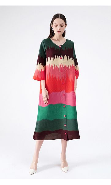 dress miyake fashion fold 7 minutes of sleeve color stripes single-breasted, Black;gray
dress miyake fashion fold 7 minutes of sleeve color stripes single-breasted, Black;gray