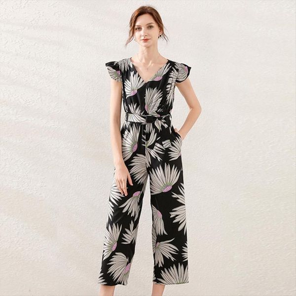 vintage sunflower painting print women jumpsuit v neck summer fashion petals sleeve wide leg rompers playsuits female pants, Black;white
vintage sunflower painting print women jumpsuit v neck summer fashion petals sleeve wide leg rompers playsuits female pants, Black;white