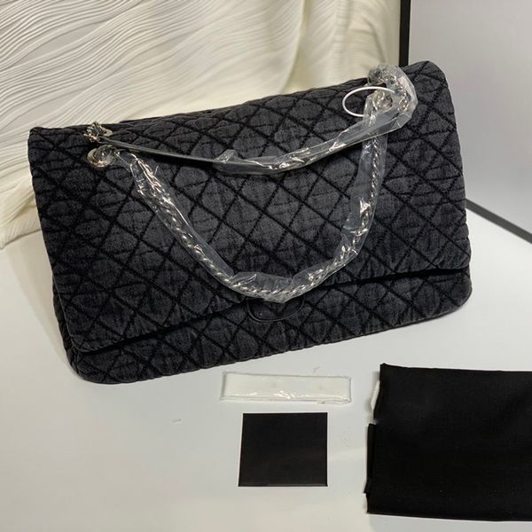 denim maxi jumbo classic flap bags quilted meatlasse chain crossbody shoulder luxury designer fashion street cool large capacity outdoor tra
denim maxi jumbo classic flap bags quilted meatlasse chain crossbody shoulder luxury designer fashion street cool large capacity outdoor tra