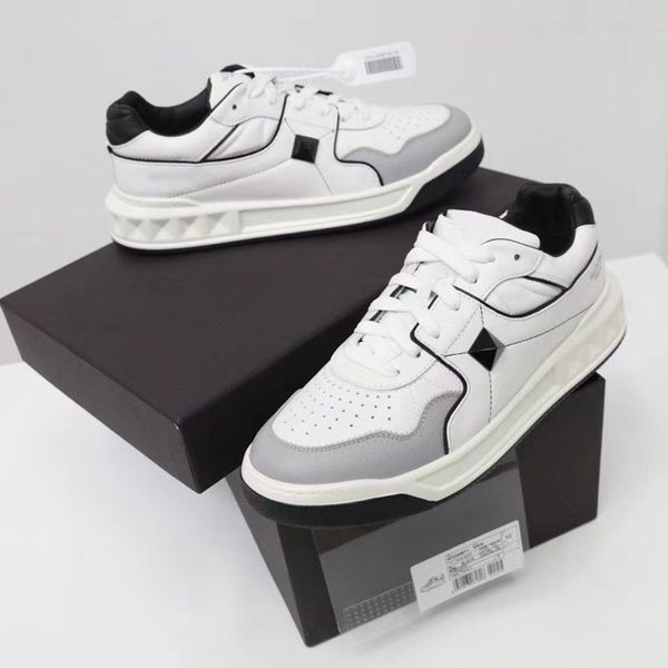 2021 men's casual shoes fashion camouflage designer brand 35-45, Black 
2021 men's casual shoes fashion camouflage designer brand 35-45, Black