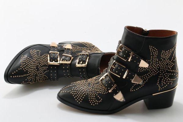 boots abesire fashion week black leather rivets booties buckle straps thick heel ankle studded decorated short
boots abesire fashion week black leather rivets booties buckle straps thick heel ankle studded decorated short