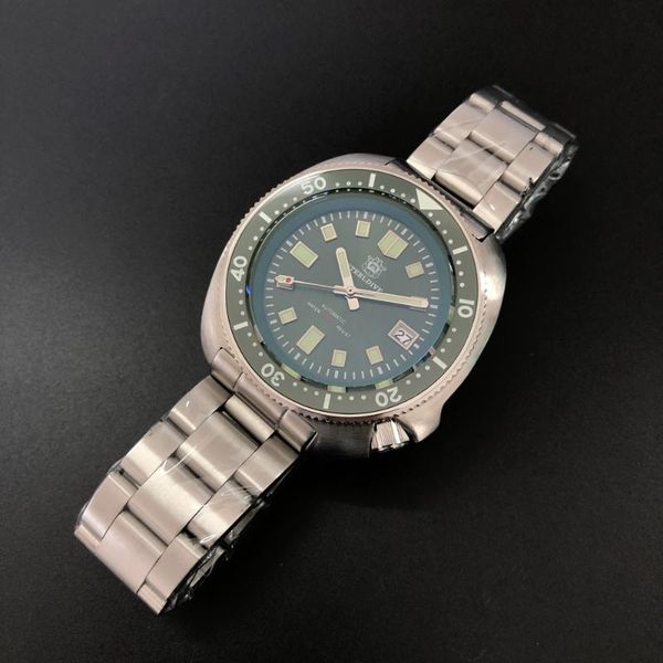 wristwatches sd1970-gr steeldive rubber band 44mm men nh35 dive watch with green ceramic bezel, Slivery;brown
wristwatches sd1970-gr steeldive rubber band 44mm men nh35 dive watch with green ceramic bezel, Slivery;brown