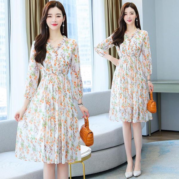 casual dresses the high end chiffon dress spring summer was thin literary temperament floral clothes real s, Black;gray
casual dresses the high end chiffon dress spring summer was thin literary temperament floral clothes real s, Black;gray