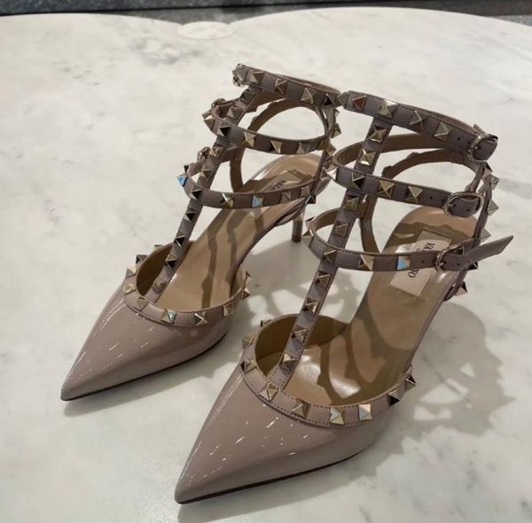 dress shoes 2021 rivet pointed high heels classic leather strap stiletto shallow mouth toe sandals women wedding, Black
dress shoes 2021 rivet pointed high heels classic leather strap stiletto shallow mouth toe sandals women wedding, Black