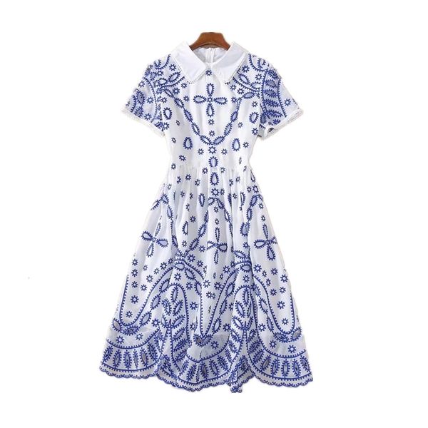 runway dresses european and american high-quality catwalk embroidered open collar short sleeve dress 8fjf, Black
runway dresses european and american high-quality catwalk embroidered open collar short sleeve dress 8fjf, Black