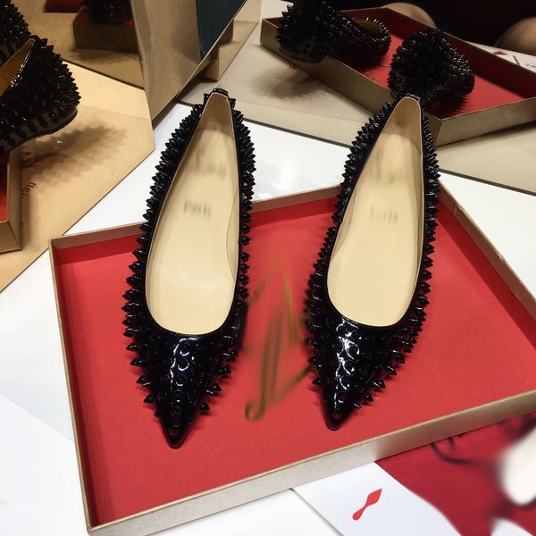 2021 good quality fashion women luxurys designers shoes designer sandals womens luxury high heels sandal dress shoess with box size 35-41 -n, Black
2021 good quality fashion women luxurys designers shoes designer sandals womens luxury high heels sandal dress shoess with box size 35-41 -n, Black