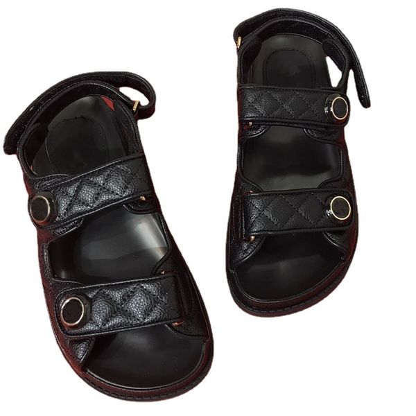 70% off wholesale flip-flops sandals women luxury designer leather female fashion flat casual shoes, Black
70% off wholesale flip-flops sandals women luxury designer leather female fashion flat casual shoes, Black