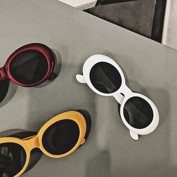 sunglasses 2021 goggle trendy retro glasses oval ladies fashion vintage womens uv400 gafas de sol, White;black
sunglasses 2021 goggle trendy retro glasses oval ladies fashion vintage womens uv400 gafas de sol, White;black