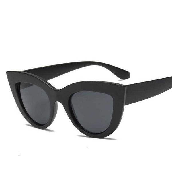 luxury designer sunglasses lonsy brand design cat eye women 2021 vintage uv400 glasses female eyewear pink ladies 0622, White;black
luxury designer sunglasses lonsy brand design cat eye women 2021 vintage uv400 glasses female eyewear pink ladies 0622, White;black